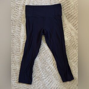 Athleta Navy cropped leggings size S EUC
